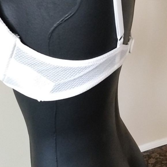 Bra - Picture 2 of 6